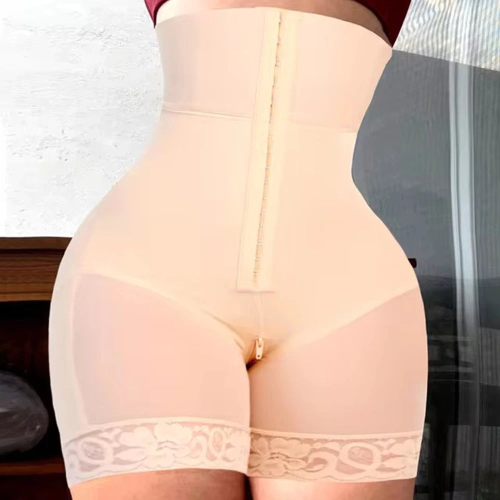 Gaine amincissante et rehausseur de fesses